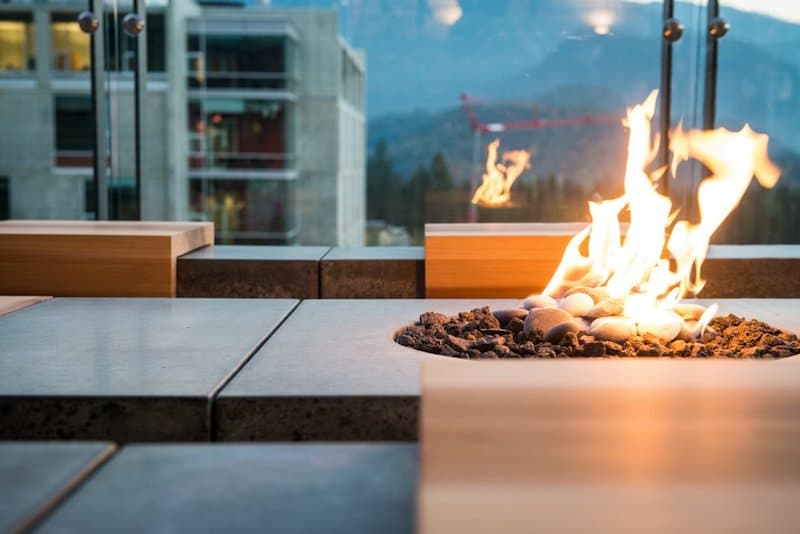 Очаг из бетона